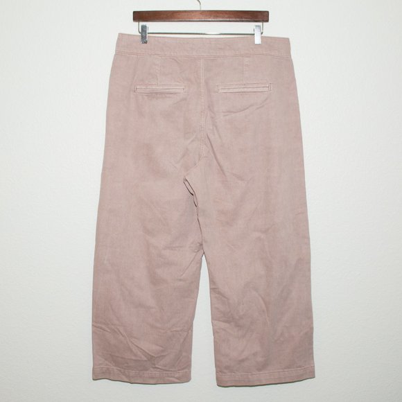 American Eagle High Rise Wide Leg Crop Pants in Dusty Pink - Picture 3 of 6